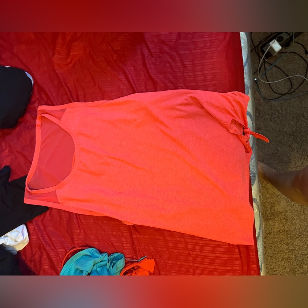 Reebok Top